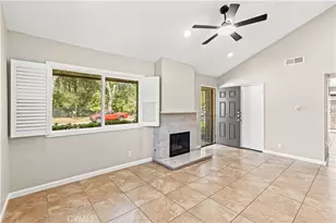 21 Summerwalk Ct, Newport Beach, CA 92663 - Photo 3