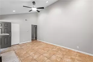 21 Summerwalk Ct, Newport Beach, CA 92663 - Photo 7