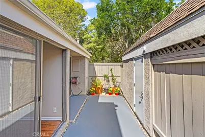 21 Summerwalk Court, Newport Beach, CA 92663 - Photo 21