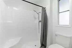 141 E Coronado Ln, Tustin, CA 92780 - Photo 39