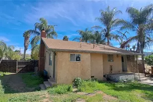 25767 Creag Ave, Homeland, CA 92548 - Photo 3