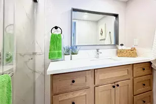 2720 W Segerstrom, Santa Ana, CA 92704 - Photo 17