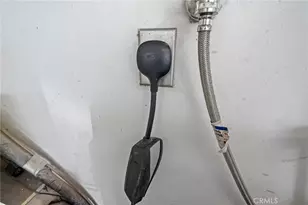 1363 N Schooner, Anaheim, CA 92801 - Photo 17