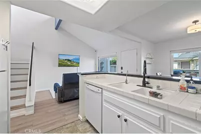 1363 N Schooner, Anaheim, CA 92801 - Photo 5