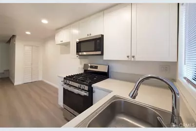 2020 W 23 Street #17, Long Beach, CA 90810 - Photo 17