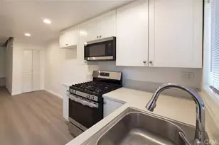 2020 W 23 Street, Long Beach, CA 90810 - Photo 17