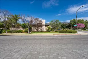 651 N Sunnyslope Ave, Pasadena, CA 91107 - Photo 41