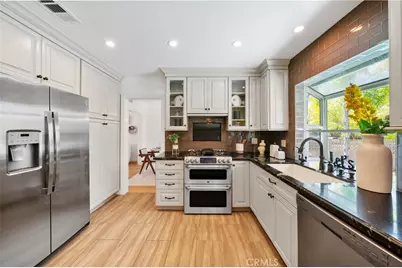 651 N Sunnyslope Avenue, Pasadena, CA 91107 - Photo 17