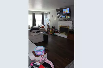 967 E Columbia, Pomona, CA 91767 - Photo 3