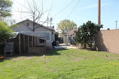 967 E Columbia, Pomona, CA 91767 - Photo 17