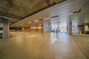 877 Francisco, Los Angeles, CA 90017 - Photo 37