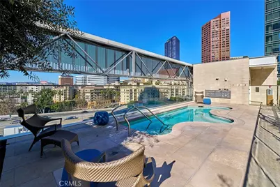 877 Francisco #1717, Los Angeles, CA 90017 - Photo 29