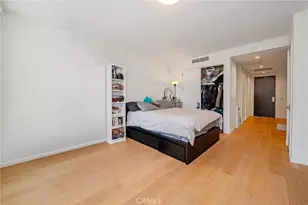 877 Francisco, Los Angeles, CA 90017 - Photo 9