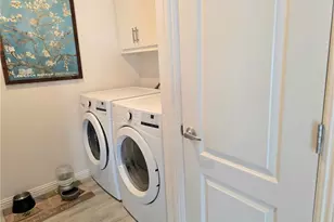 309 N Coral Dr, Long Beach, CA 90803 - Photo 43