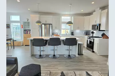 309 N Coral Drive #73A, Long Beach, CA 90803 - Photo 11