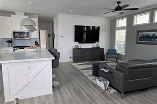 309 N Coral Dr, Long Beach, CA 90803 - Photo 9