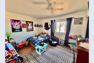 14737 Yucca, Hesperia, CA 92345 - Photo 5