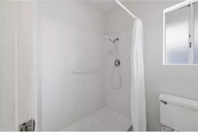 16302 Still Knoll Ln, Cerritos, CA 90703 - Photo 29