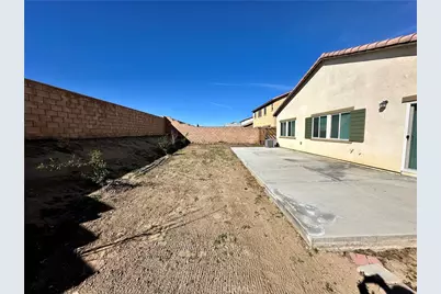 11827 Fresh Meadow Place, Victorville, CA 92392 - Photo 27