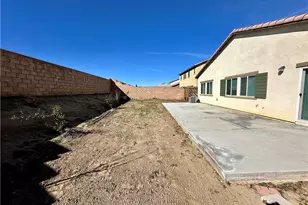 11827 Fresh Meadow Pl, Victorville, CA 92392 - Photo 27