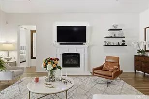 4977 Hydepark, Agoura Hills, CA 91301 - Photo 3