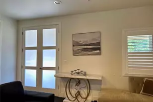 646 S Courson Dr, Anaheim, CA 92804 - Photo 37