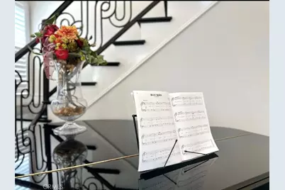 646 S Courson Drive, Anaheim, CA 92804 - Photo 3