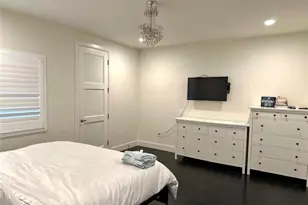 646 S Courson Dr, Anaheim, CA 92804 - Photo 35