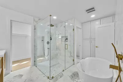 13682 Carroll, Tustin, CA 92780 - Photo 5