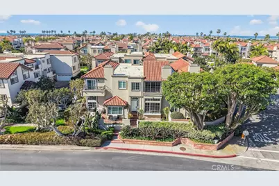 19282 Torreypines, Huntington Beach, CA 92648 - Photo 9