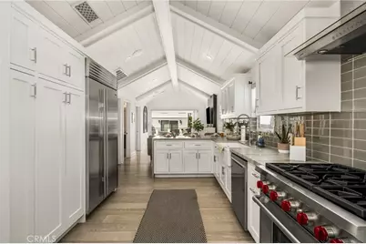 306 Alvarado Place, Newport Beach, CA 92661 - Photo 23