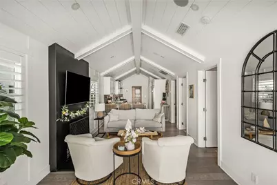 306 Alvarado Place, Newport Beach, CA 92661 - Photo 15