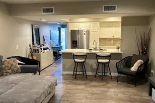 200 Pacific Coast Hwy, Huntington Beach, CA 92648 - Photo 5