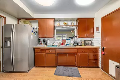 2869 W Stonybrook Drive, Anaheim, CA 92804 - Photo 3