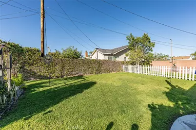 2869 W Stonybrook Drive, Anaheim, CA 92804 - Photo 17