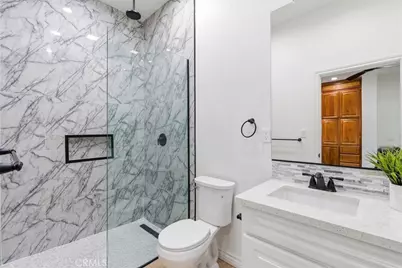 12831 Fairhaven Extention, Santa Ana, CA 92705 - Photo 29