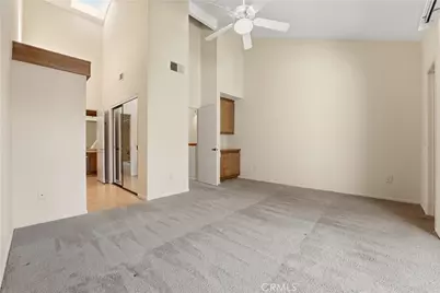 205 Oahu Way, Placentia, CA 92870 - Photo 17