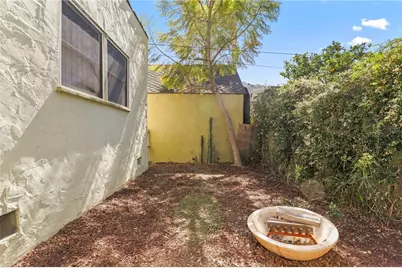 1619 S Curson, Los Angeles, CA 90019 - Photo 33