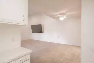 1880 St John Rd Mut 15 33B, Seal Beach, CA 90740 - Photo 7