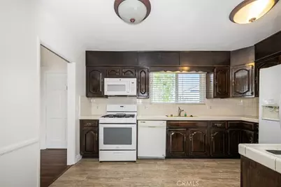 2154 N Studebaker Road, Long Beach, CA 90815 - Photo 9