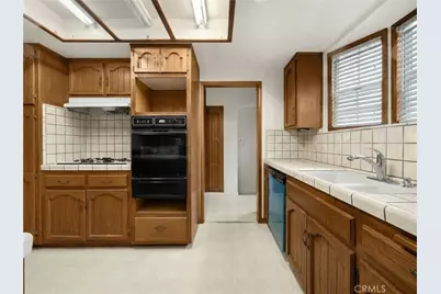 1305 S Cabrillo, San Pedro, CA 90731 - Photo 3