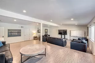 20621 Paisley Ln, Huntington Beach, CA 92646 - Photo 19