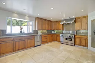 5821 Blueberry St, Yorba Linda, CA 92886 - Photo 9