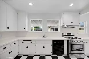 329 E 19th, Costa Mesa, CA 92627 - Photo 11