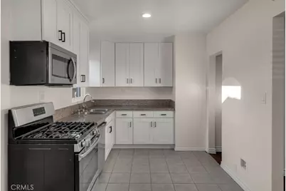 2774 Hayes Avenue, Long Beach, CA 90810 - Photo 17