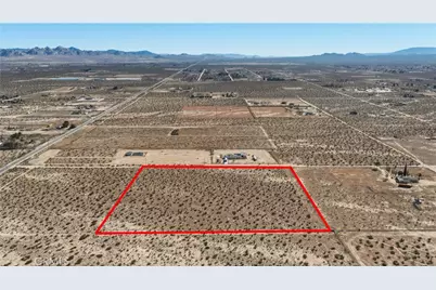 10384 Locust, Lucerne Valley, CA 92356 - Photo 5
