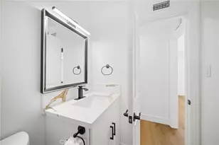 11744 Hollyview, La Mirada, CA 90638 - Photo 19