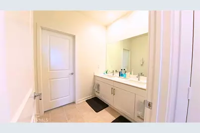 6035 Rio Bravo, Eastvale, CA 92880 - Photo 17