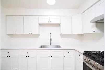 1921 Sherry, Santa Ana, CA 92705 - Photo 13