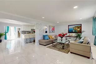 17891 Caledonia Cir, Huntington Beach, CA 92647 - Photo 3